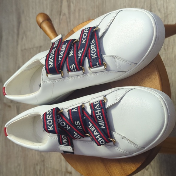 Michael kors white sneakers size 10 - Picture 1 of 5